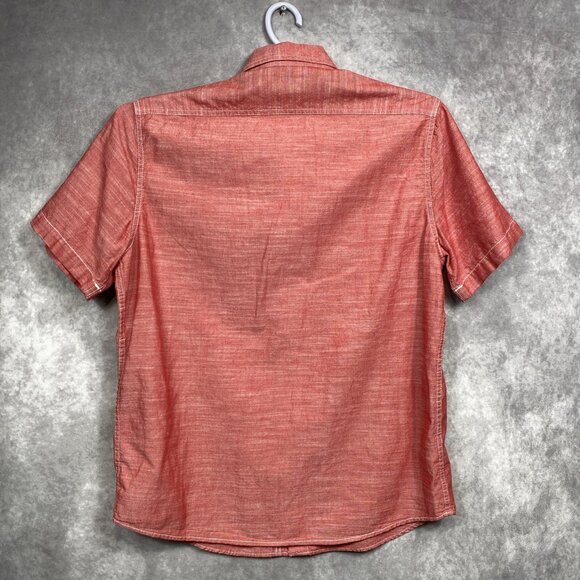 Woolrich Button Up Shirt Mens Medium Red Chambray Short Sleeve Casual Outdoors - Picture 2 of 7